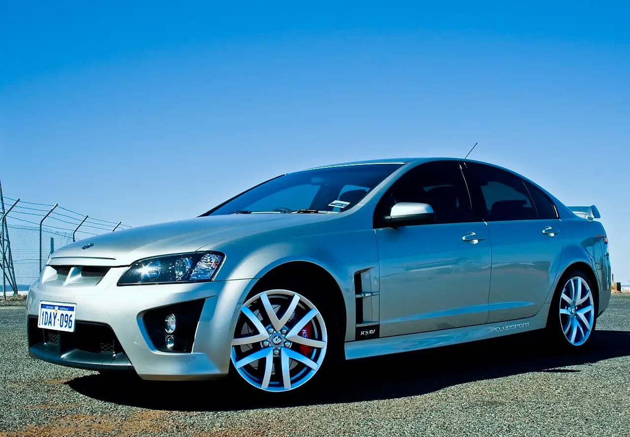 Silver HSV Clubsport R8 (E Series 1) sedan, front three-quarter view